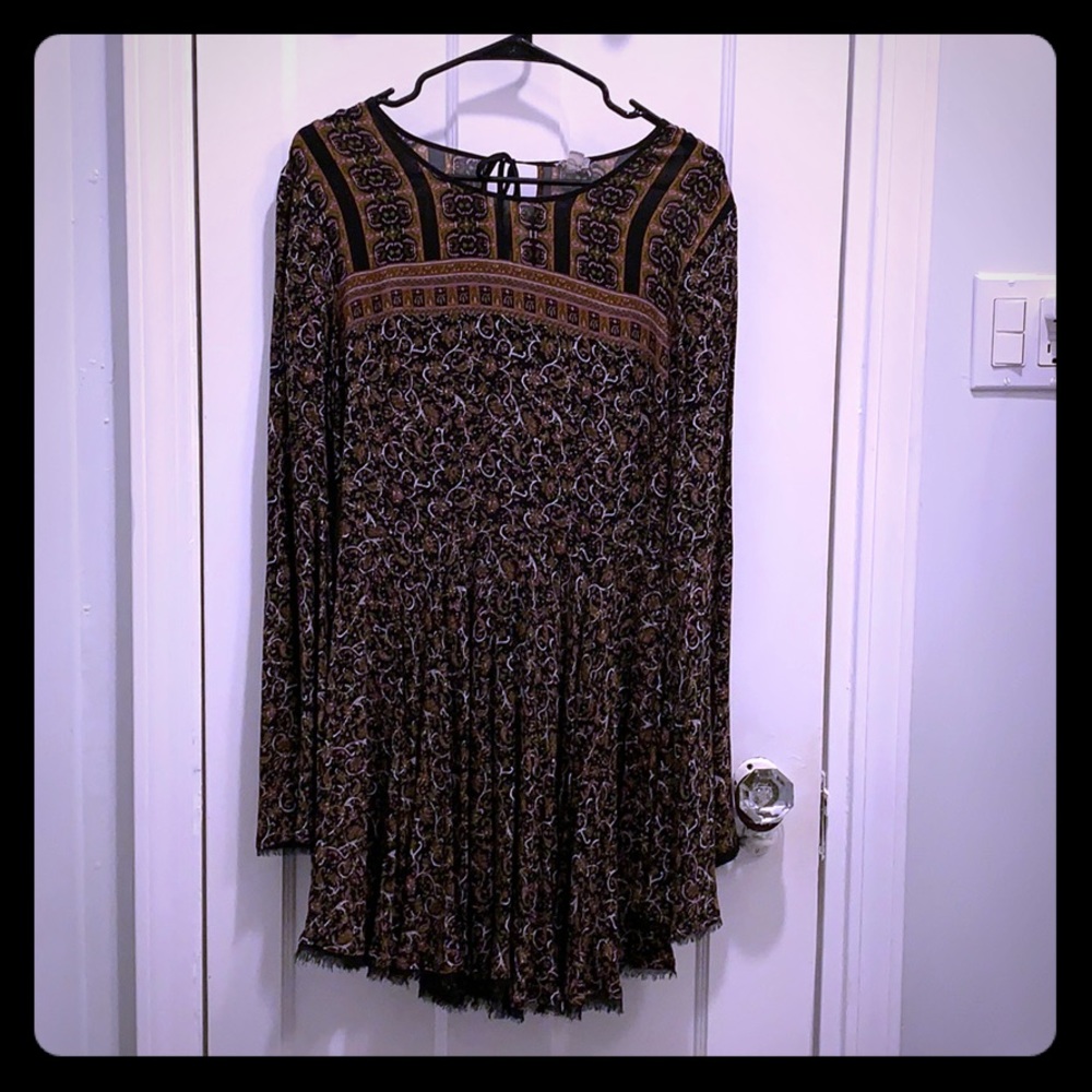 Bohemian long bell sleeve printed mini dress